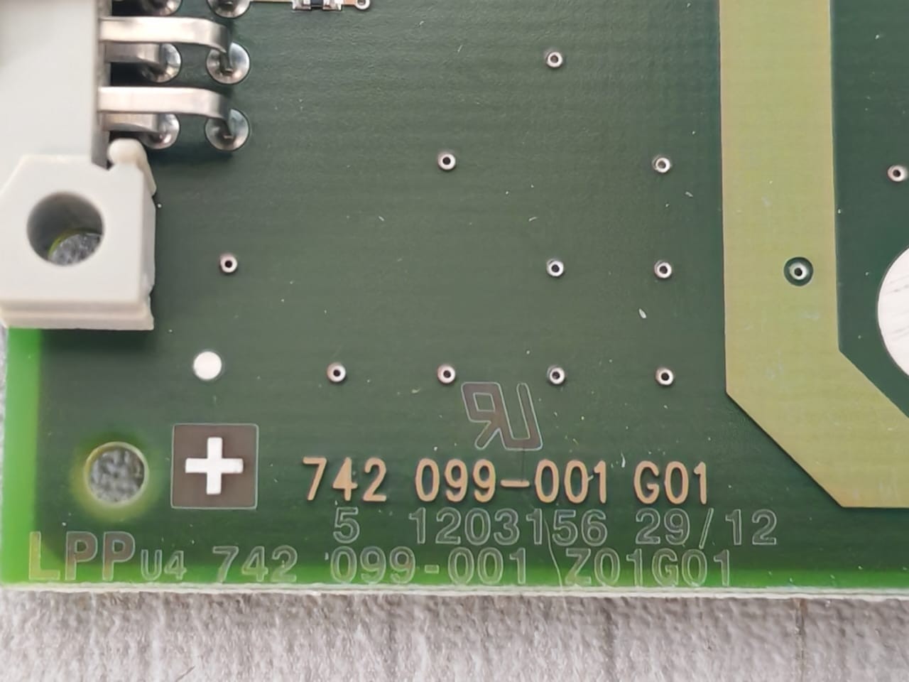 Emerson RM100-EM-8TX Emerson Deltav RM100-EM-8TX Network Switch RM100 8-Port Expansion Module 8