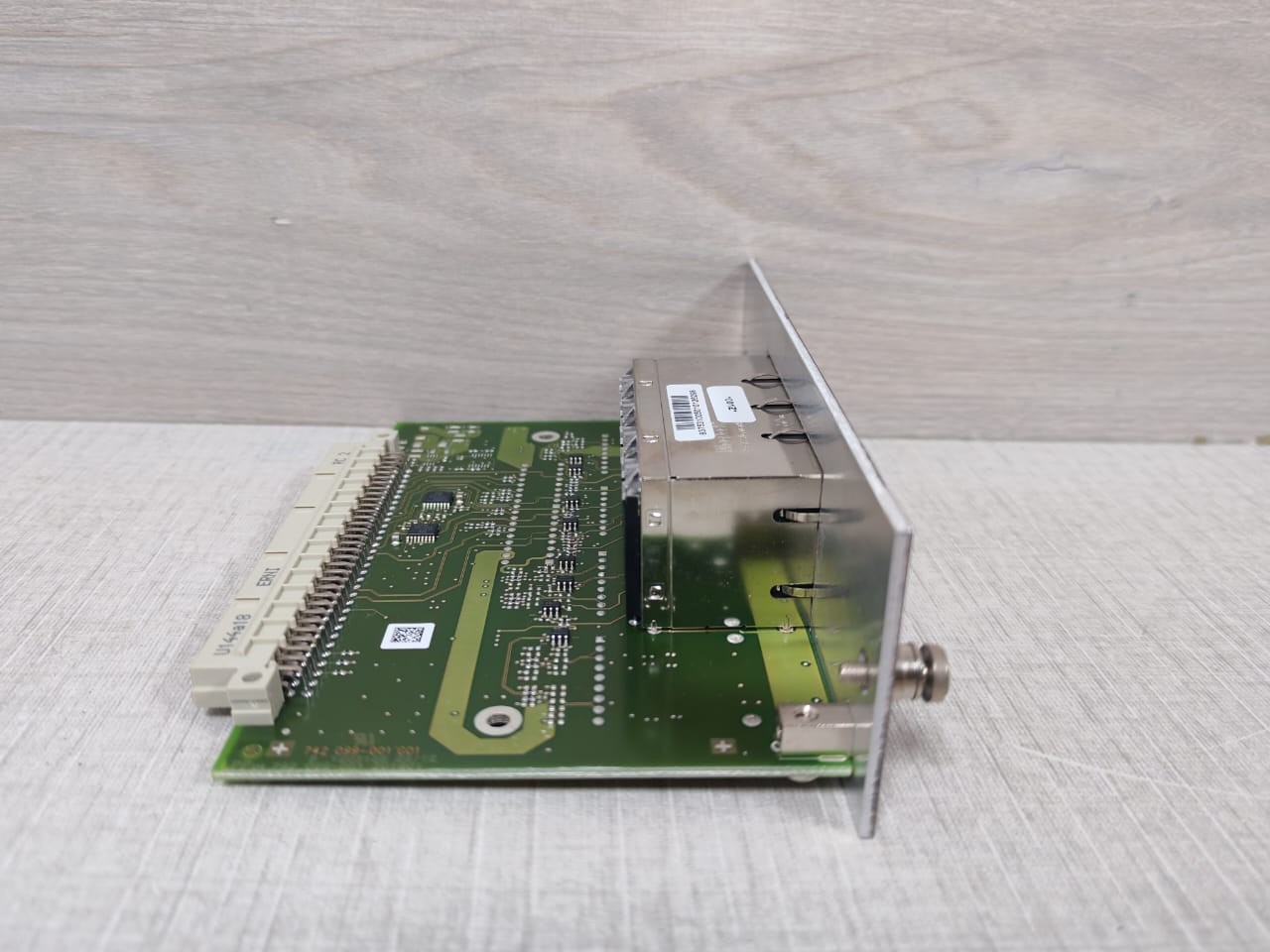 Emerson RM100-EM-8TX Emerson Deltav RM100-EM-8TX Network Switch RM100 8-Port Expansion Module 9