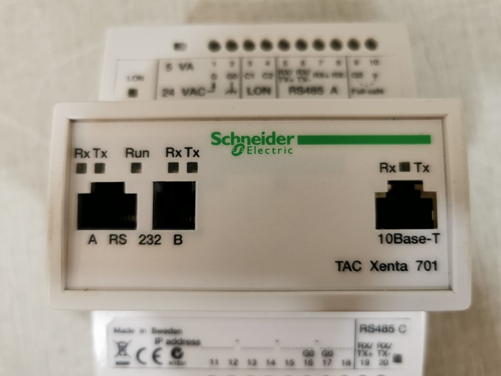 Schneider Electric XENTA-701 Schneider Electric TAC XENTA 701 Function Controller 2