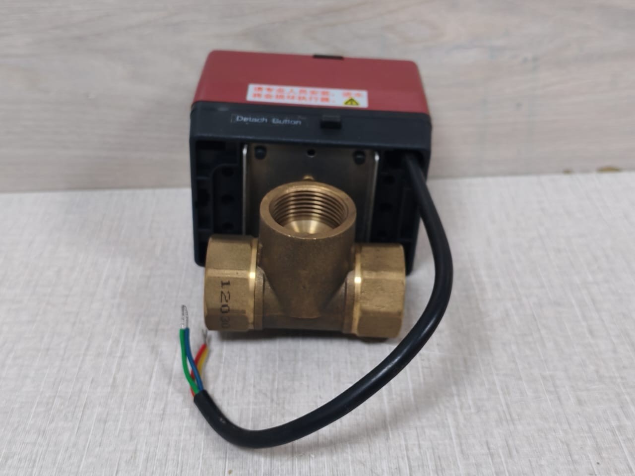 Schneider Electric VBZ20B306MN14 Schneider Electric VBZ20B306MN14 Kugelhahn-Baugruppe 3-Wege DN20 (3/4") BSP I 10
