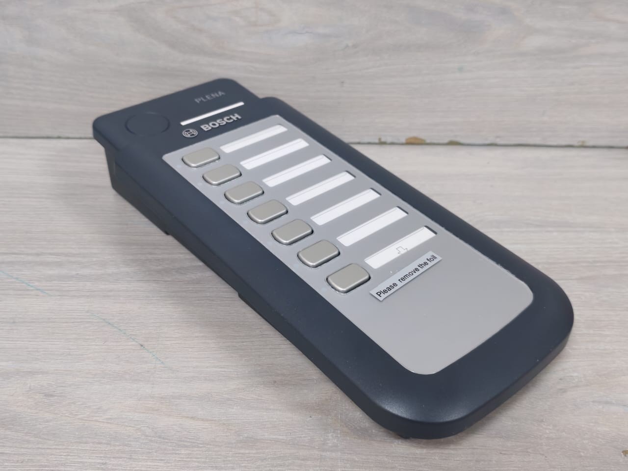 Bosch SW-00 Bosch LBB1957/00 Plena Voice Alarm Keyboard F01U512630 HW:1.1 SW:00 WK:1640 9
