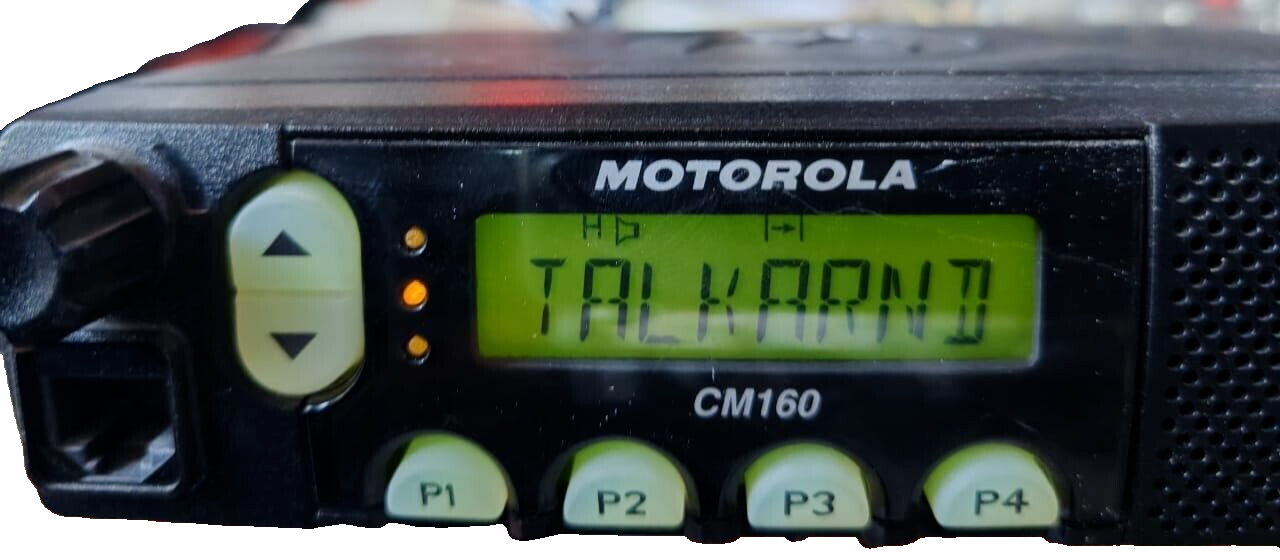 Motorola CM-160 MOTOROLA CM 160 MDM50JNF9AA2AN MM304AA Commercial Mobile Radio 2