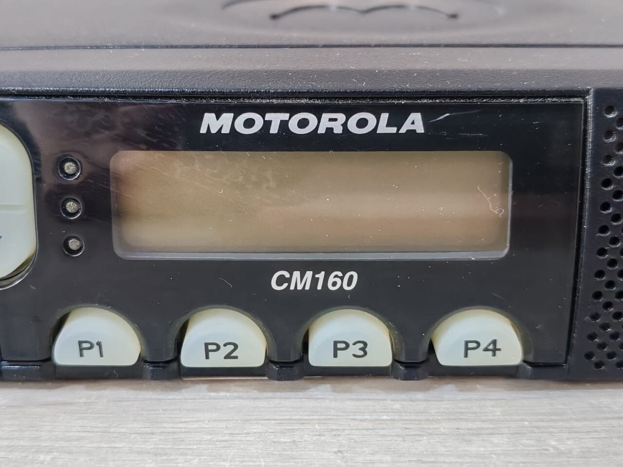 Motorola CM-160 MOTOROLA CM 160 MDM50JNF9AA2AN MM304AA Commercial Mobile Radio 5