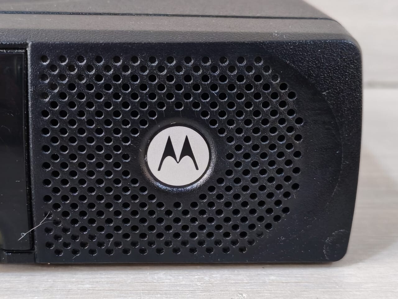 Motorola CM-160 MOTOROLA CM 160 MDM50JNF9AA2AN MM304AA Commercial Mobile Radio 7