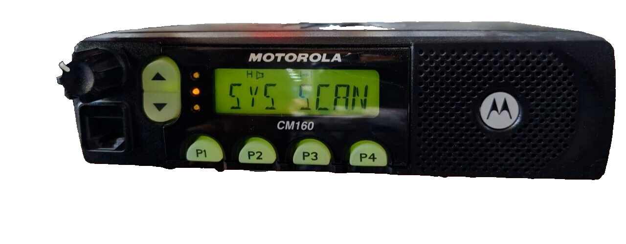 MOTOROLA CM 160 MDM50JNF9AA2AN MM304AA Commercial Mobile Radio
