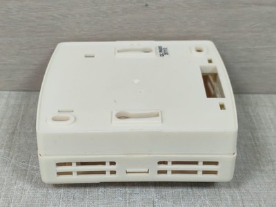 Johnson Controls ET12 Johnson Controls ET12 Thermostat 24Vac 6
