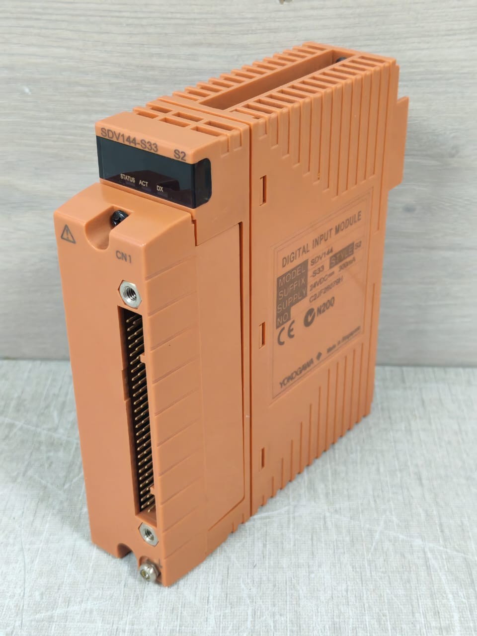 Yokogawa SDV144-S33 YOKOGAWA SDV144-S33 S2 DIGITAL INPUT MODULE W/ TERMINAL PIN 24VDC 300mA 6