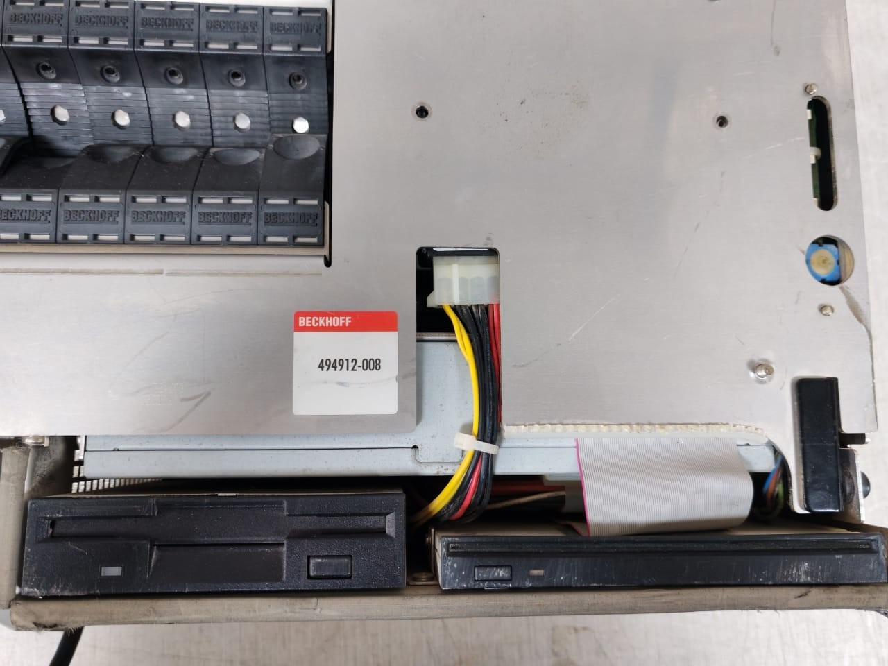 Beckhoff CP6833-0001-0011 Beckhoff CP6833-0001-0011 Integrated Control Panel - No Control Panel Monitor 4