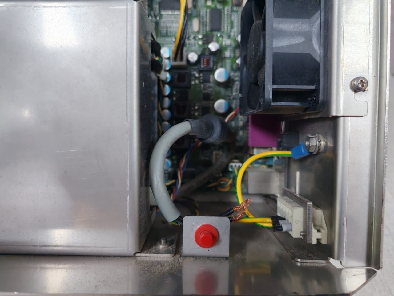 Beckhoff CP6833-0001-0011 Beckhoff CP6833-0001-0011 Integrated Control Panel - No Control Panel Monitor 8