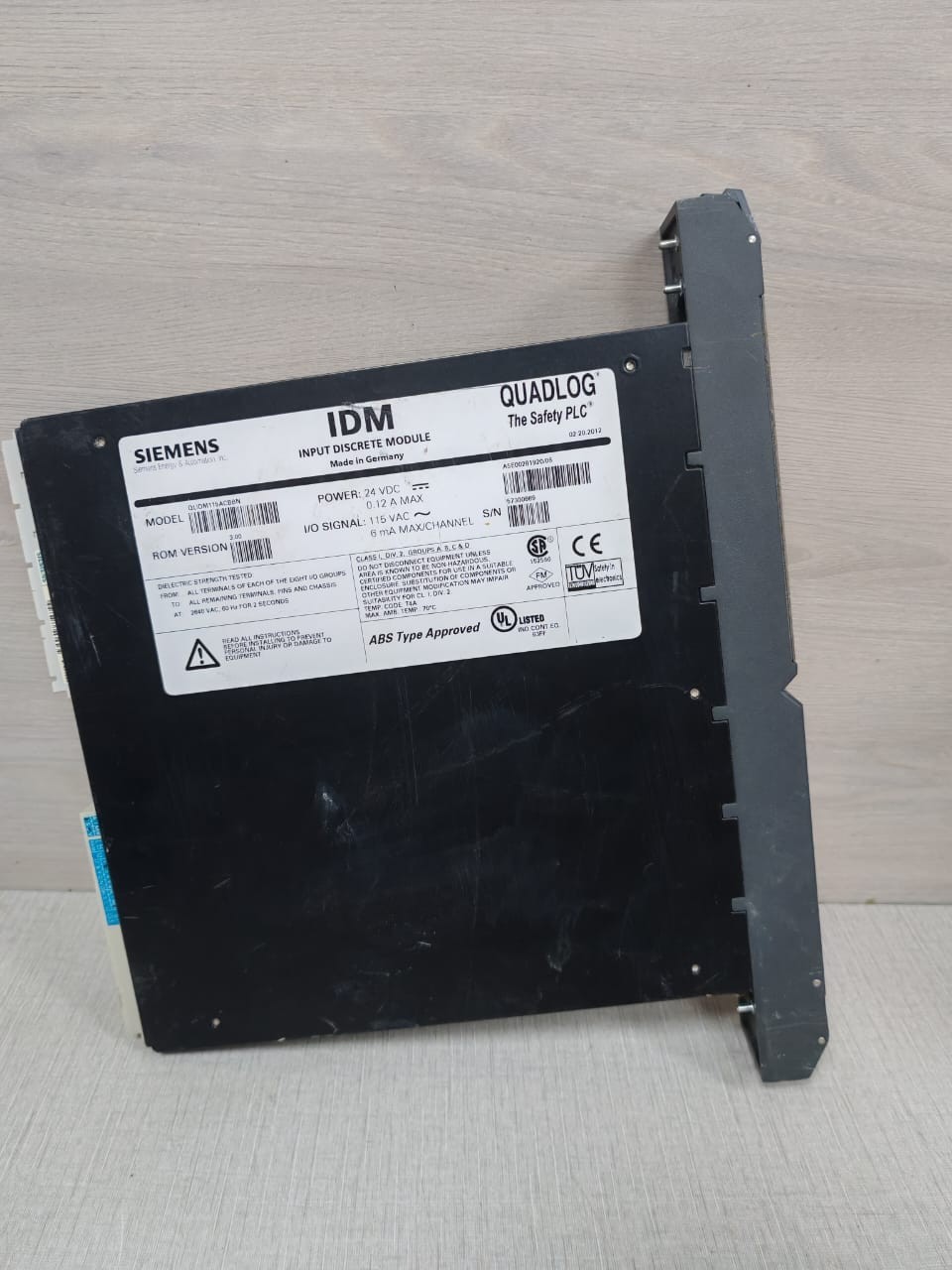 Siemens QLIDM115ACBBN SIEMENS QLIDM115ACBBN ROM VER.3.00 QUADLOG IDM INPUT DISCRETE MODULE 115VAC 8