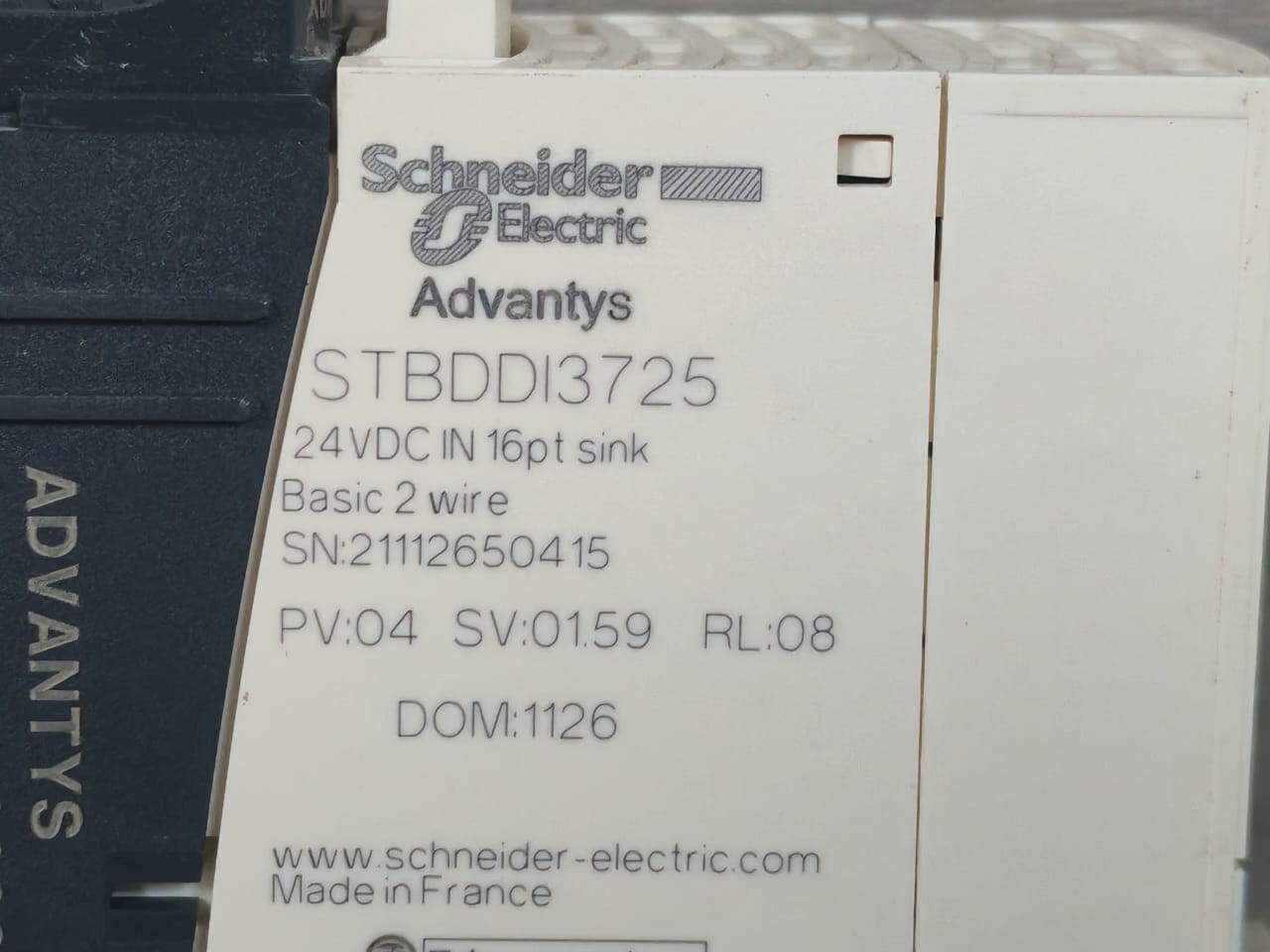 Schneider Electric RL-08 Schneider Electric STBDDI3725 Basic Digital Input Module STB PV:04SV:01.59 RL:08 3