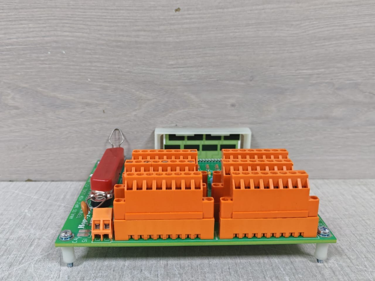 Honeywell TAIH02 Honeywell MC-TAIH02 Analog Input High Level 51304453-150 6