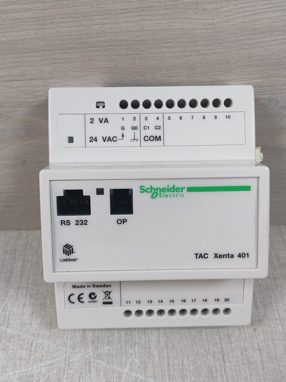 Schneider Electric XENTA-401 Schneider Electric Tac Xenta 401 Programmable Controller 007301012 2