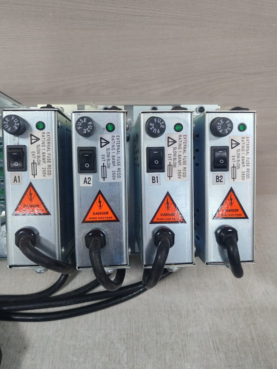 Honeywell 38500143-201-REV:P HONEYWELL 38500143-201 REV:P LCNE HUB ASSY MIT 4 NETZTEILEN 3
