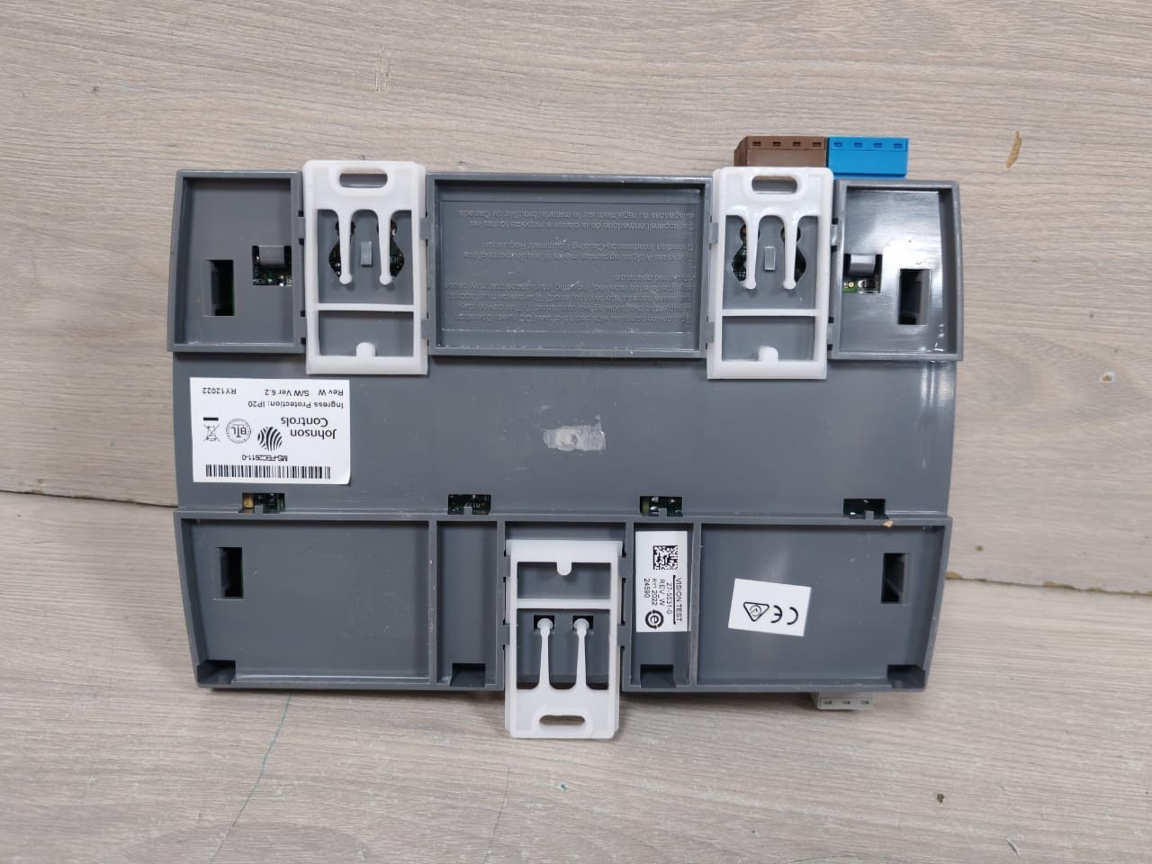 Johnson Controls FEC2611-0 JOHNSON CONTROL MS-FEC2611-0 FIELD EQUIPMENT CONTROLLER 17 POINT 10
