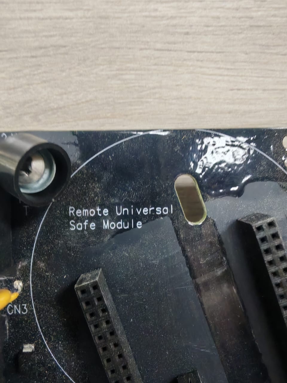 Honeywell 51306505-175 Honeywell FC-IOTA-R24 HW REV 2.0 51306505-175 REV M Remote Control Universal S 5