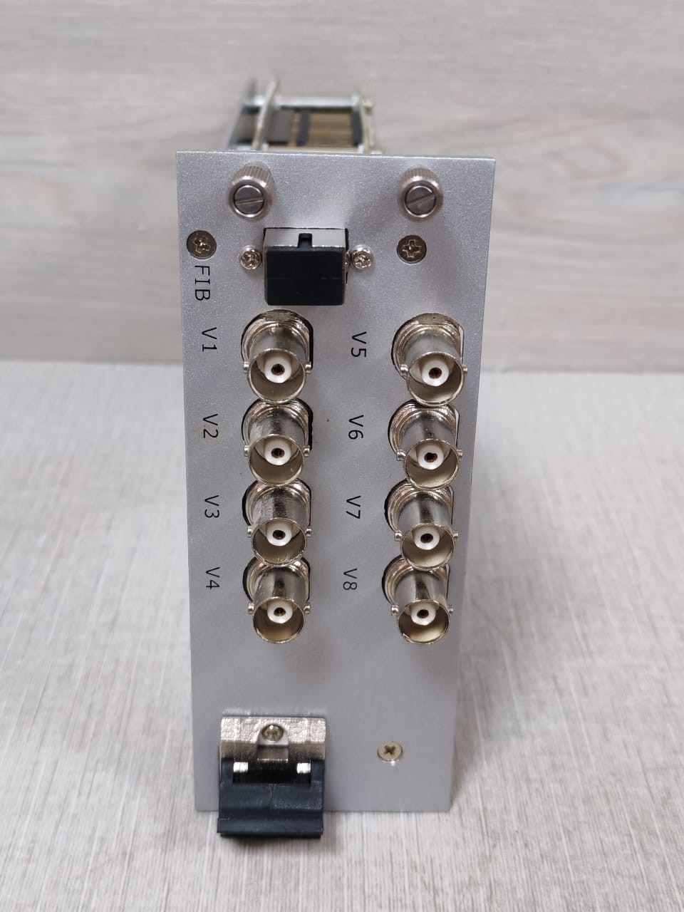 KBC Networks FDVA8-M1R-BC KBC Networks FDVA8-M1R-BC Fiber Optic Receiver 3