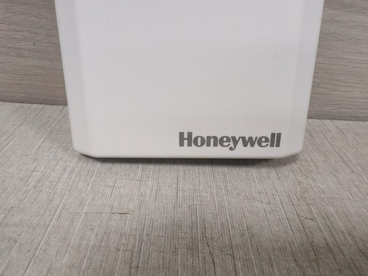 Honeywell HTXRC12A2 HONEYWELL HTXRC12A2 TEMPERATURE TRANS.ROOM CONT. 4-20mA 2