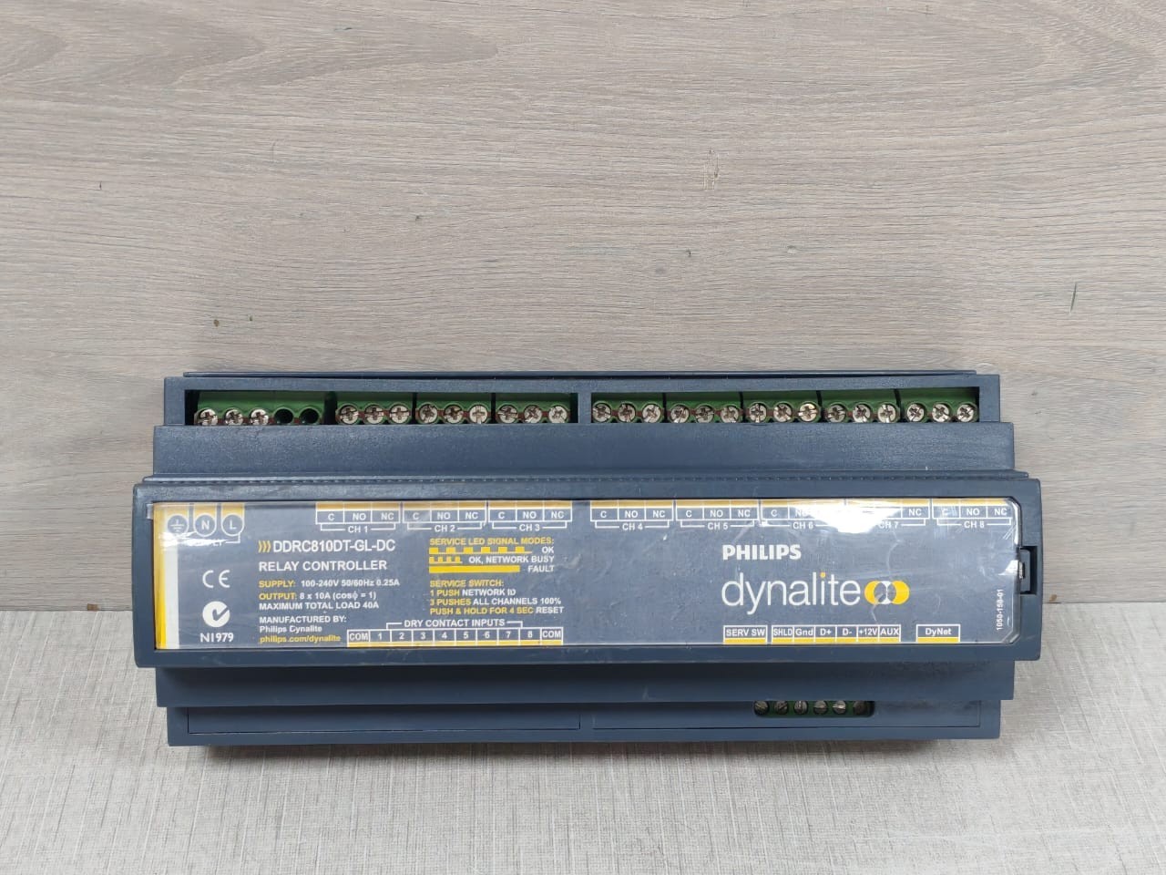 Philips Dynalite DDRC810DT-GL-DC Relay Controller 100-240V 50/60Hz 0.25A