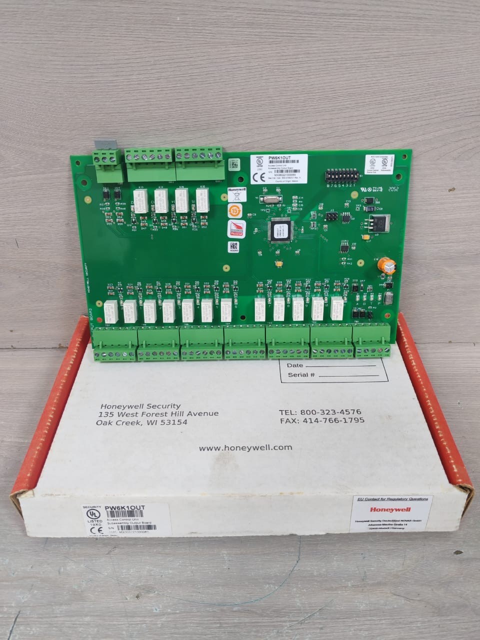 Honeywell PW6K1OUT HONEYWELL PW6K1OUT ACCESS CONTROL UNIT SUBASSEMBLY OUTPUT BOARD 2