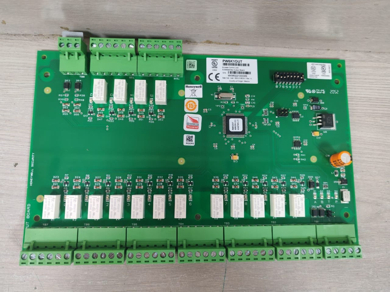 Honeywell PW6K1OUT HONEYWELL PW6K1OUT ACCESS CONTROL UNIT SUBASSEMBLY OUTPUT BOARD 6
