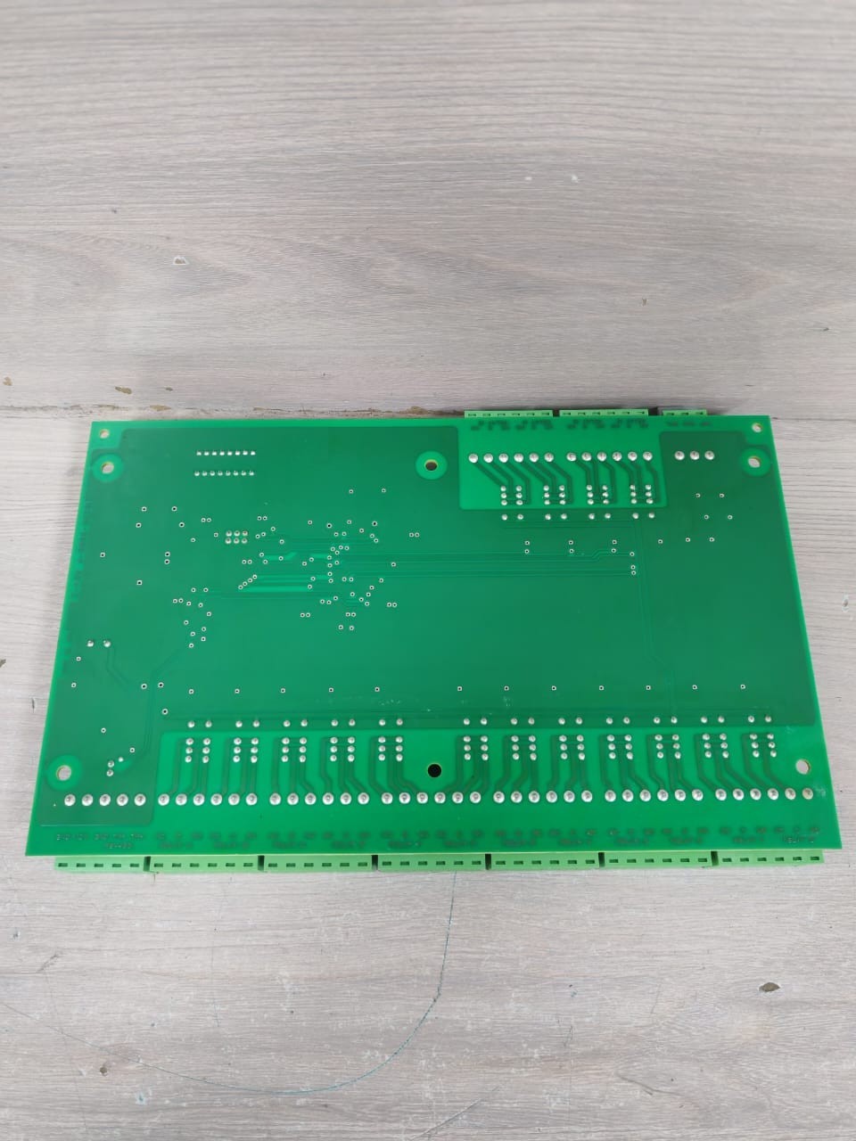 Honeywell PW6K1OUT HONEYWELL PW6K1OUT ACCESS CONTROL UNIT SUBASSEMBLY OUTPUT BOARD 7