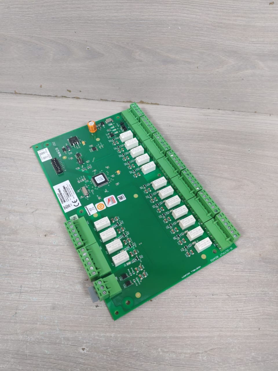 Honeywell PW6K1OUT HONEYWELL PW6K1OUT ACCESS CONTROL UNIT SUBASSEMBLY OUTPUT BOARD 9