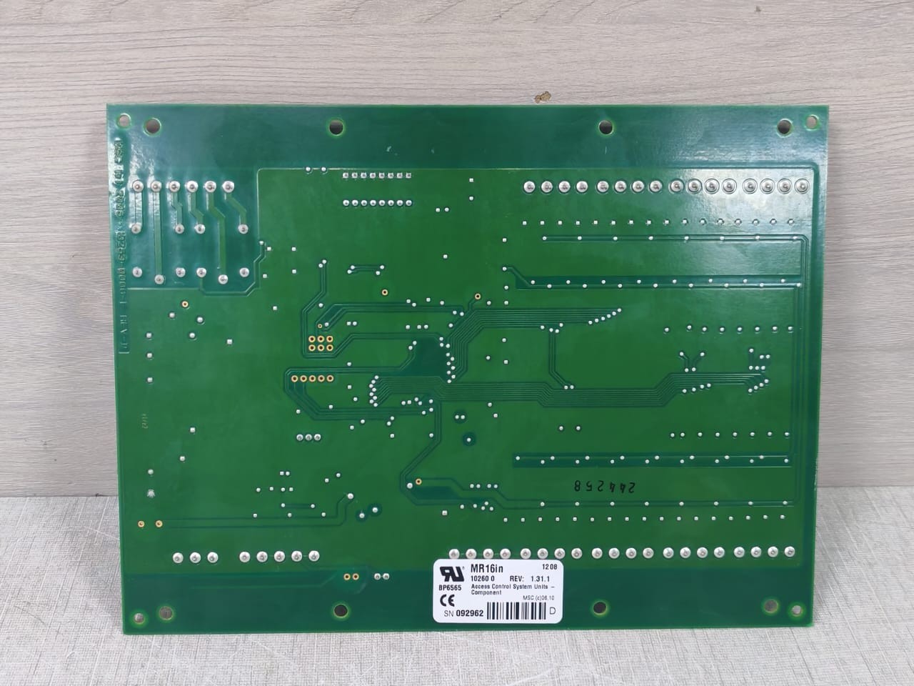 Mercury MR16IN Mercury MR16in 10260 0 REV.1.31.1 Multi-Device Interface Panel 4