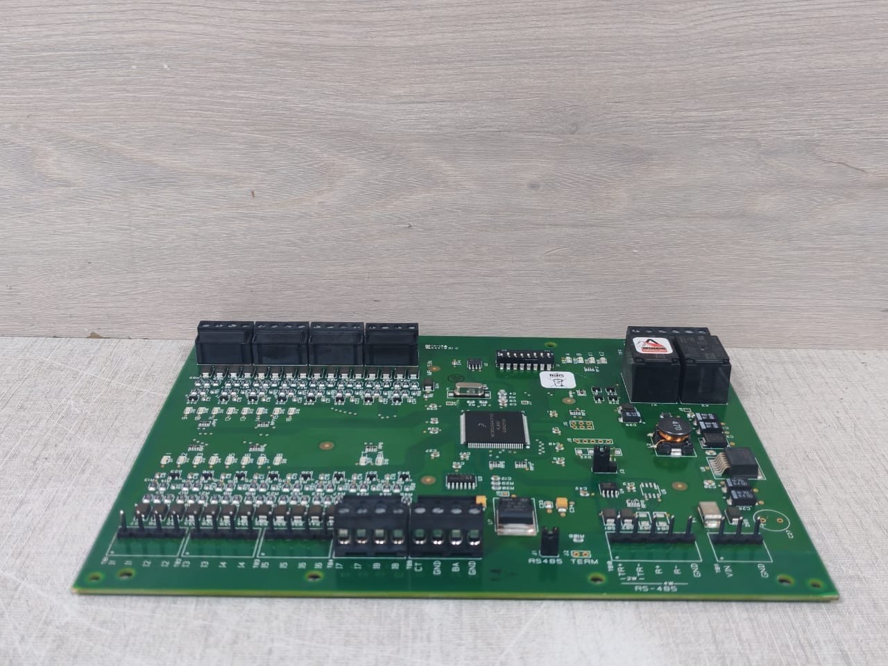 Mercury MR16IN Mercury MR16in 10260 0 REV.1.31.1 Multi-Device Interface Panel 6