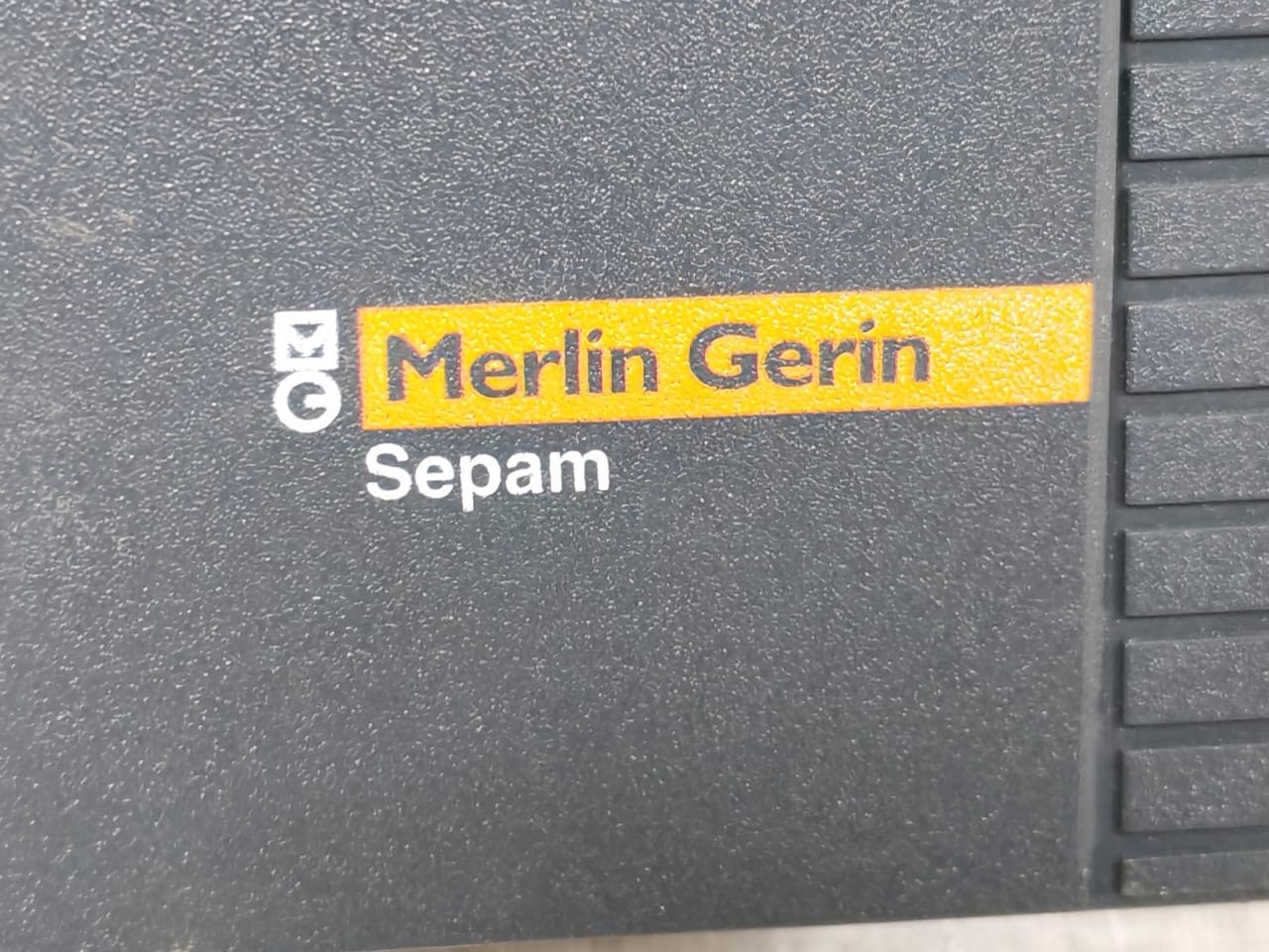 Schneider Electric S10MD Merlin Gerin by Schneider Electric 59604 S10MD XXX JXX XNT Sepam Display 3