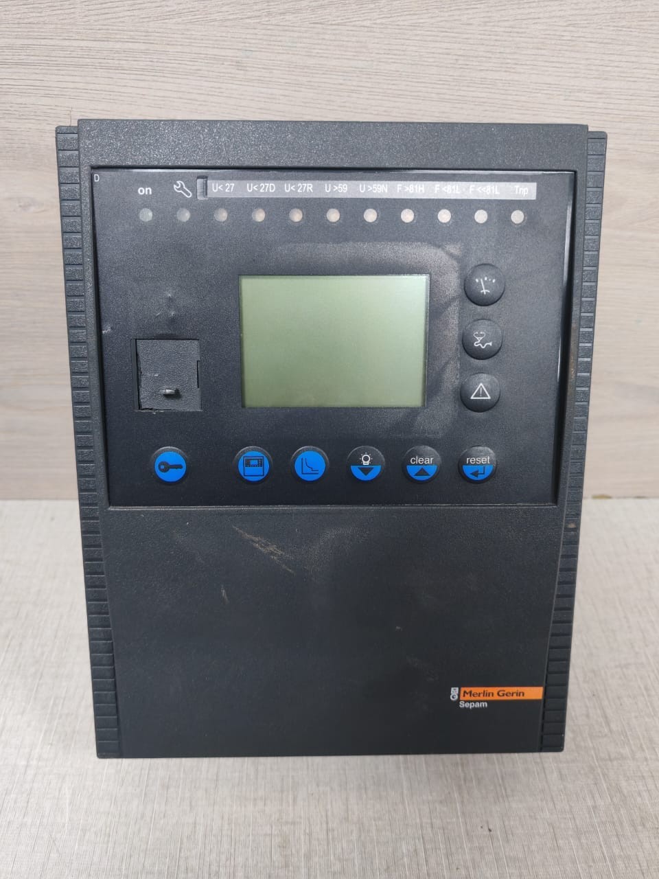 Merlin Gerin by Schneider Electric 59604 S10MD XXX JXX XNT Sepam Display