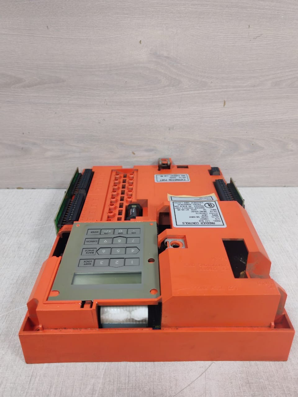 INFINITY LCX-810 INFINITY ANDOVER CONTROL LCX 810 24VAC 50/60HZ 7