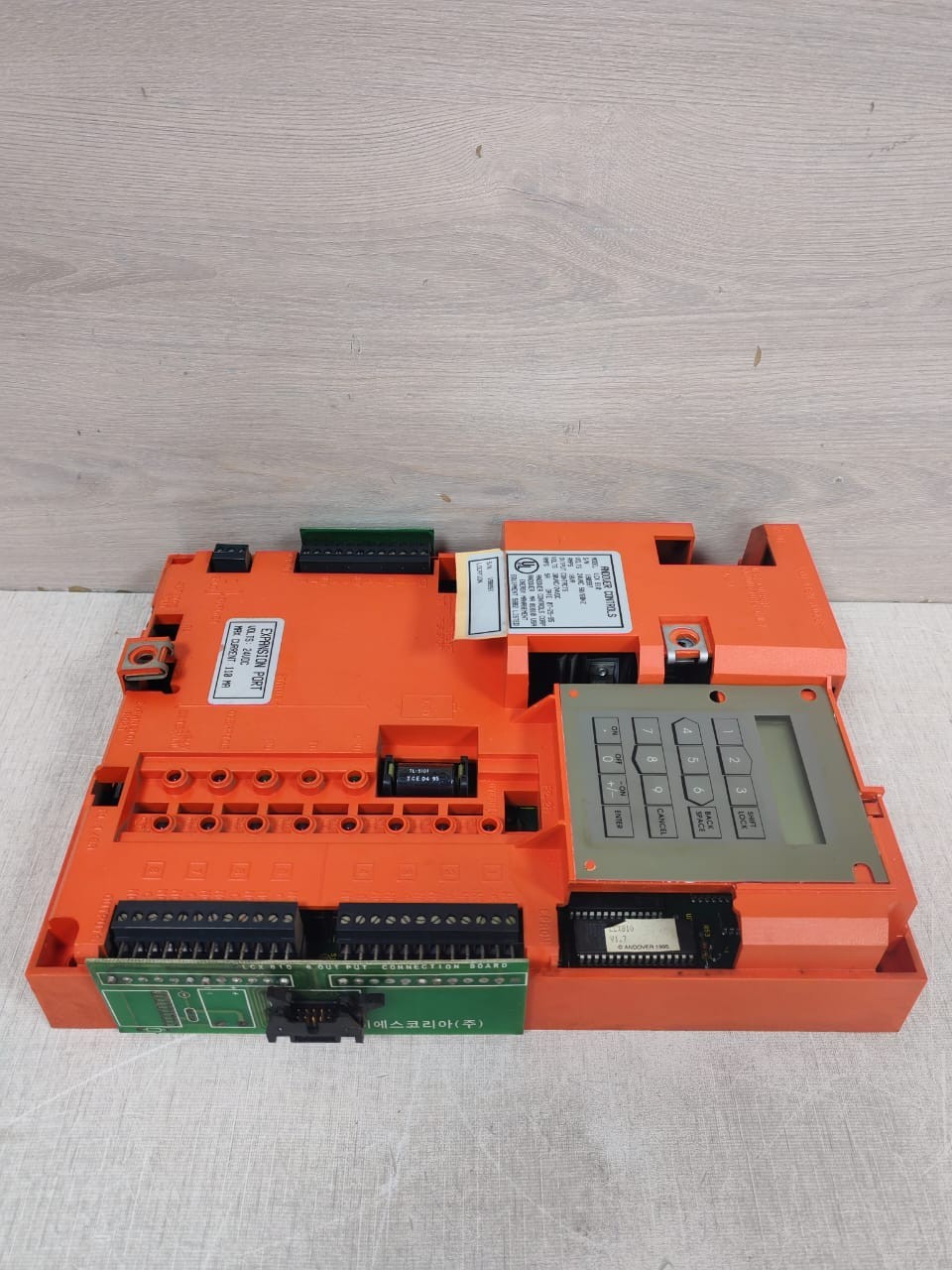 INFINITY LCX-810 INFINITY ANDOVER CONTROL LCX 810 24VAC 50/60HZ 8