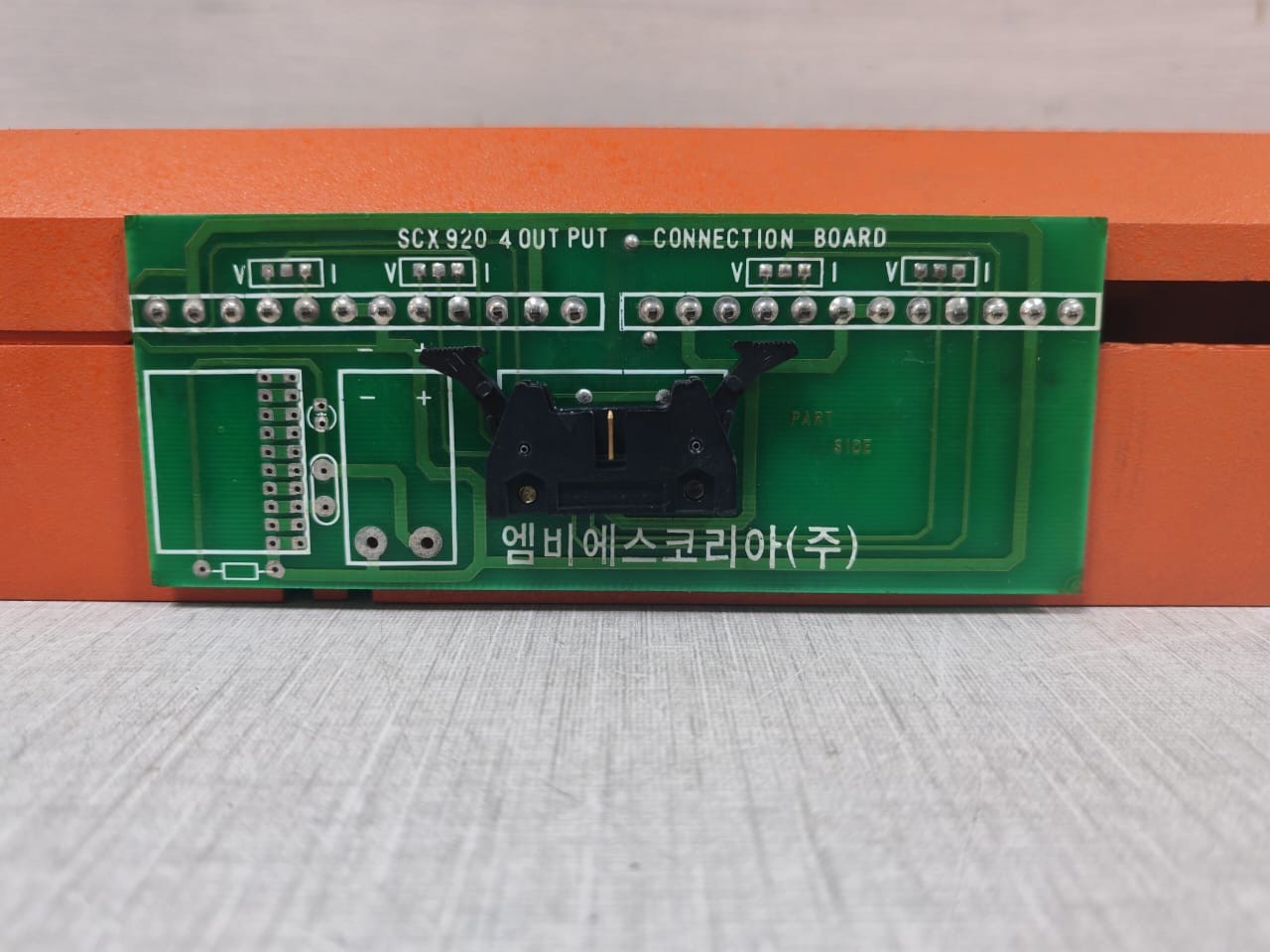 INFINITY SCX-920 INFINITY ANDOVER CONTROL SCX 920 MAIN CONTROL BOARD & CASE 5