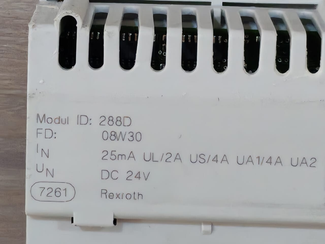 Bosch Rexroth DN-24 Rexroth R-ILB DN 24 DI16 DO16 DeviceNet R911307403-101 9