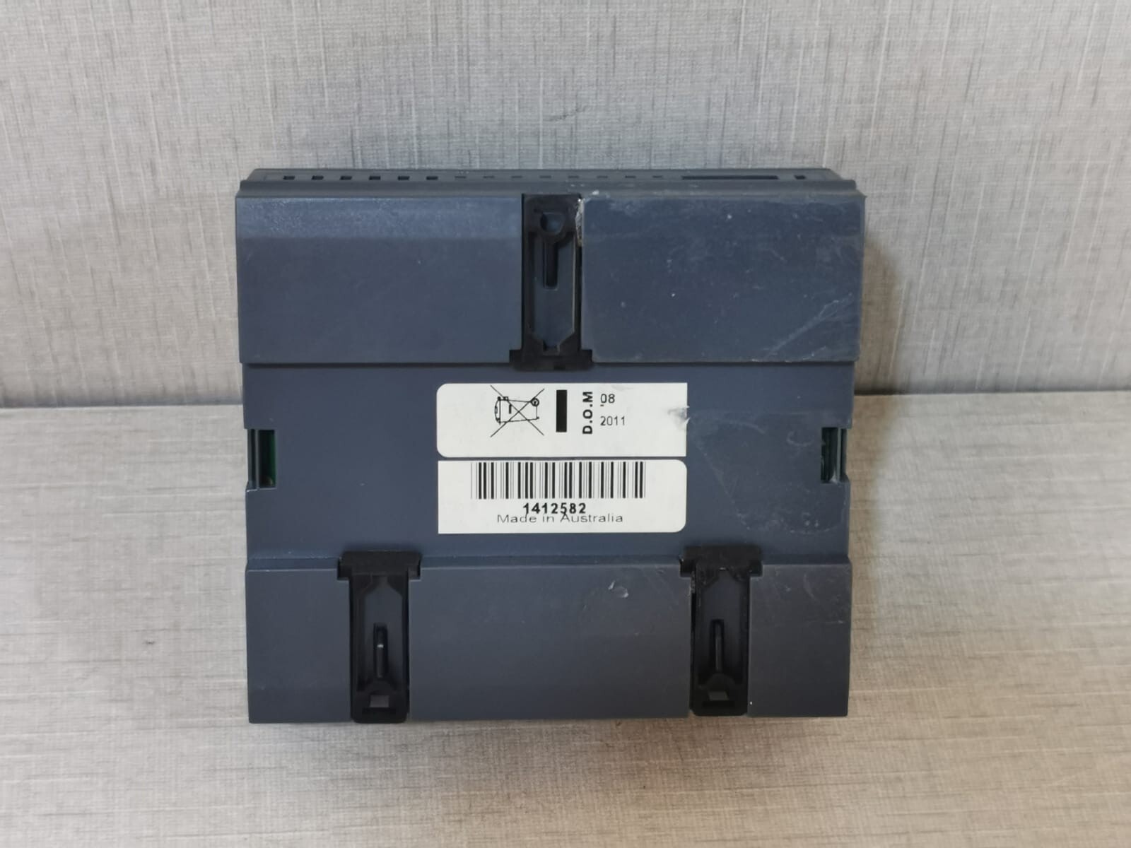 Philips DDRC420FR Philips Dynalite DDRC420FR Relay Controller 100-240V 0.25A 8