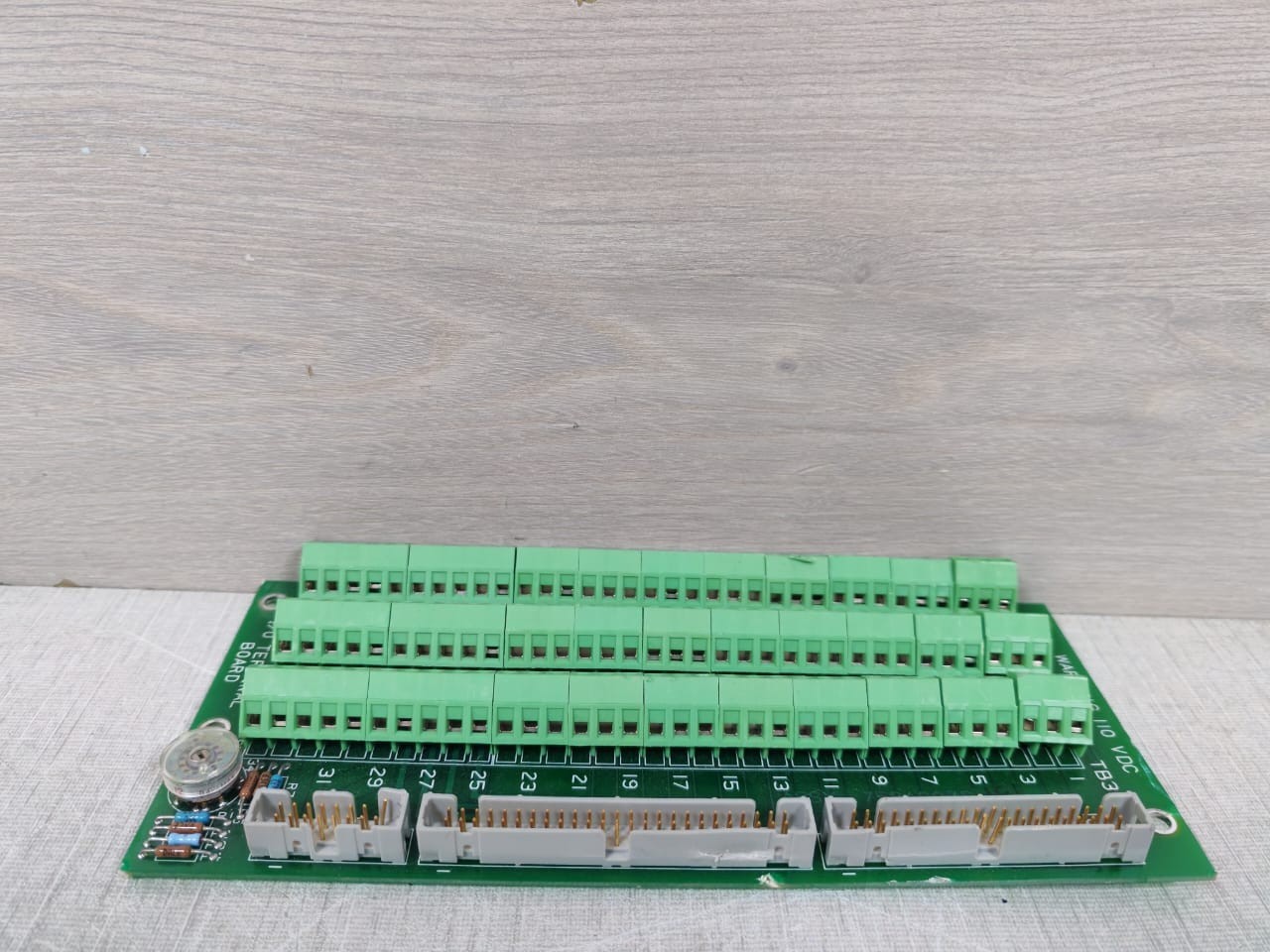ABB 759A007D-IC-/-759P007D-IC ABB 759A007D-IC / 759P007D-IC I/O Terminal Board 8