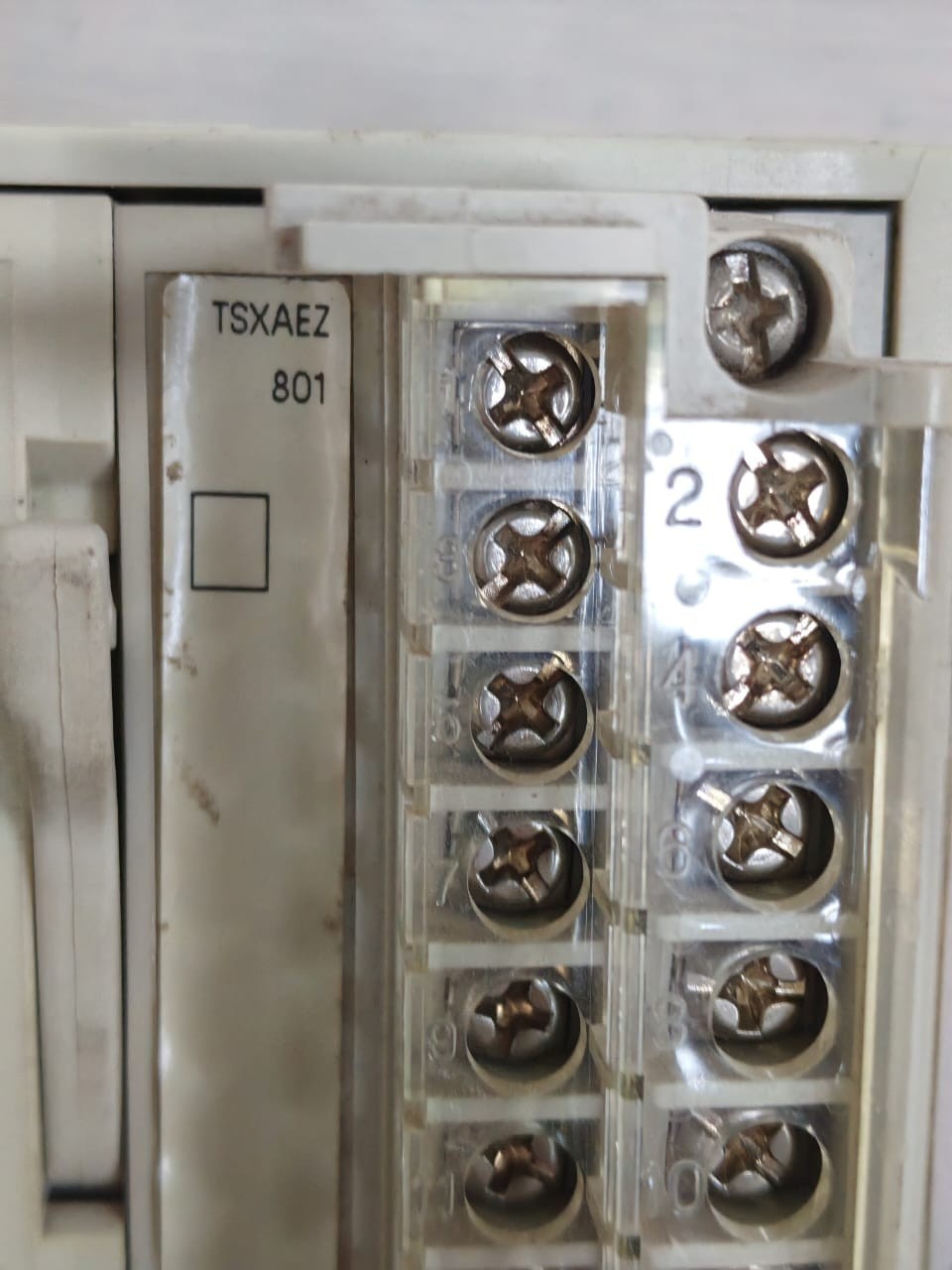 Schneider Electric TSX3721001 SCHNEIDER TELEMECANIQUE MODICON TSX MICRO TSX3721001 TSXDMZ +TSXAEZ MODULE 6