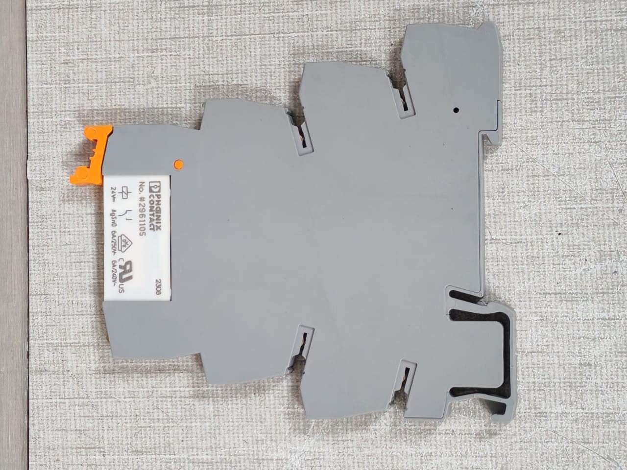 Phoenix Contact BSC-24DC Phoenix Contact PLC-BSC-24DC/21 Relay Socket 29 66 016 6