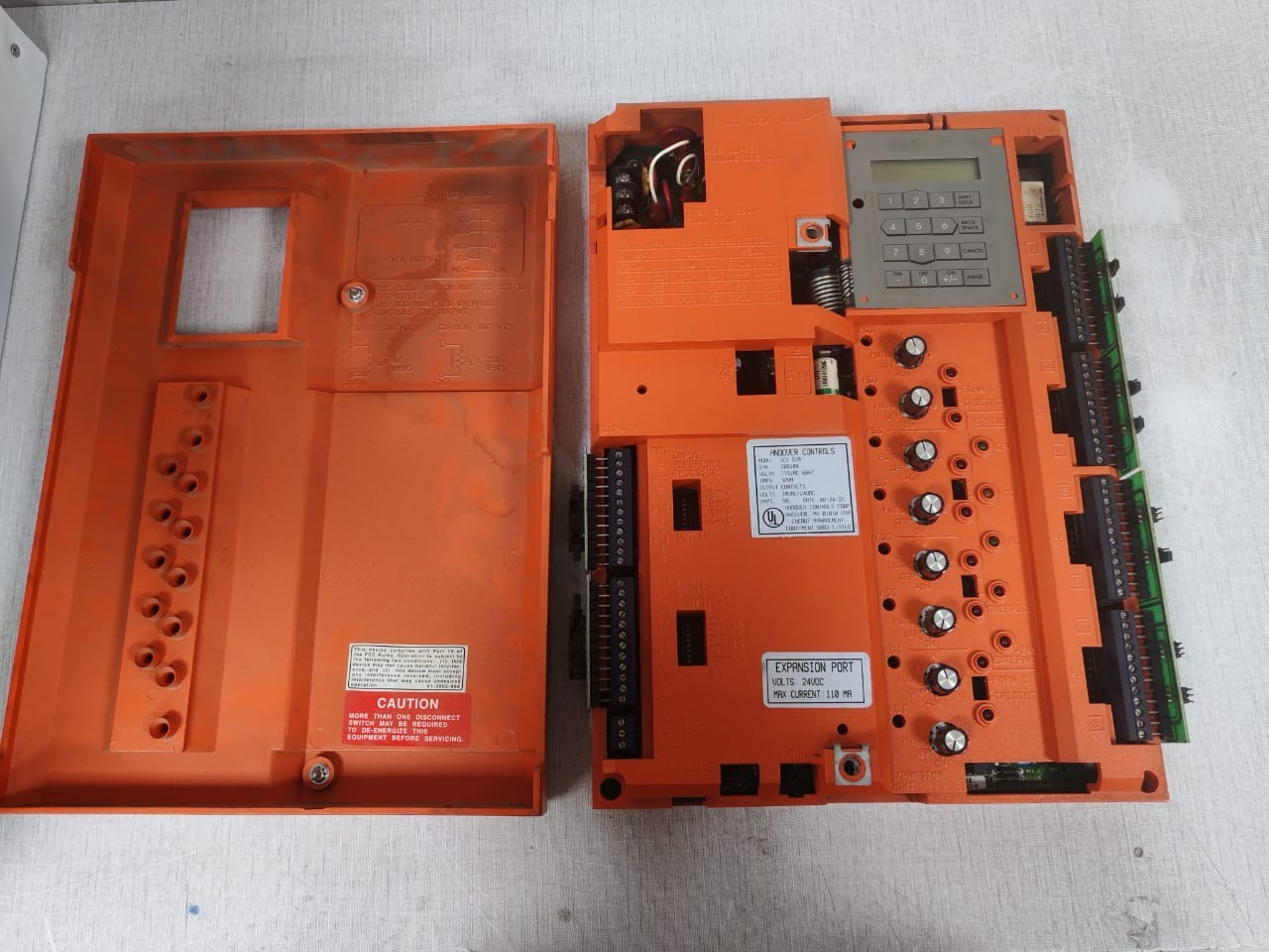 INFINITY SCX-920-115 INFINITY ANDOVER CONTROL SCX 920 115 VAC 60HZ 8