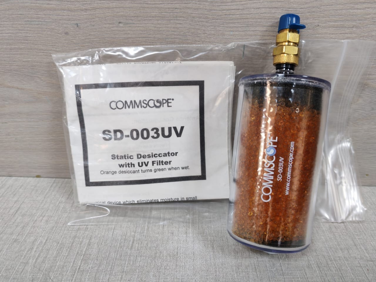 COMMSCOPE SD-003UV Commscope SD-003UV Static Desiccator with UV Filter 7
