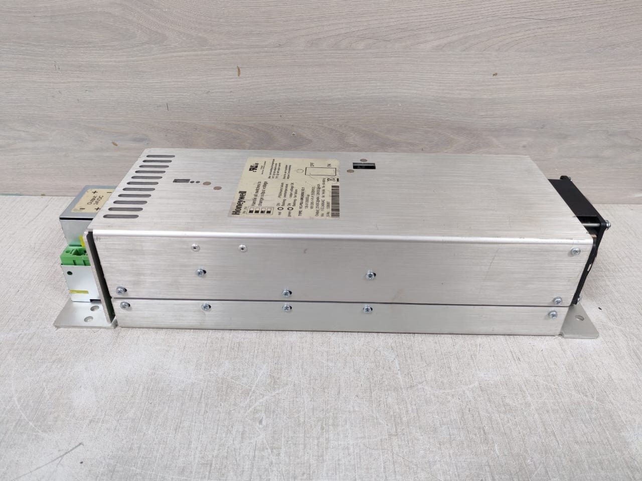 Honeywell UNI2450U HONEYWELL FC-PSU-UNI2450U V2.1 INDUSTRIAL POWER SUPPLY 25/28VDC 7
