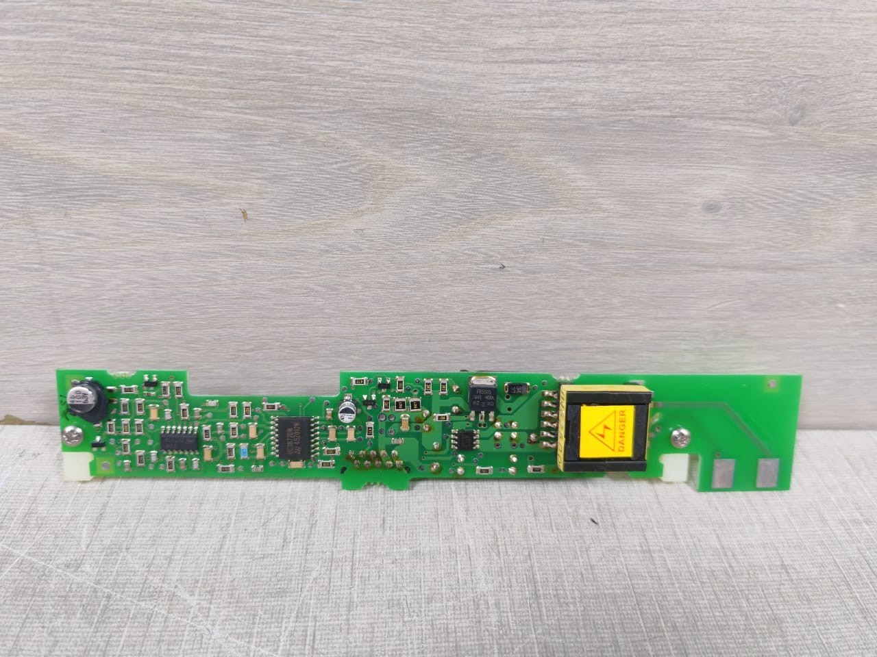 Raymarine RADAR-3015 3015-268 Output C Display Back Lite Inverter Board for Raymarine RL70C Radar 3