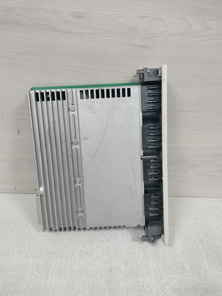 Schneider Electric B820-008 AEG MODICON B820 / AS-B820-008 OUTPUT MODULE 10-60VDC 7