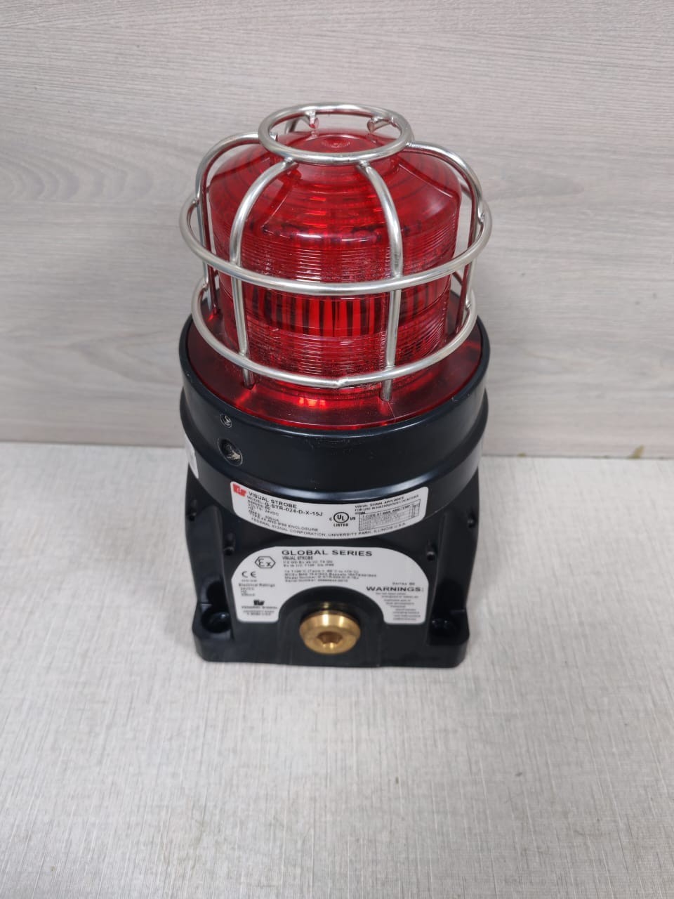 Federal Signal STR-024-D-X-15J FEDERAL SIGNAL G-STR-024-D-X-15J VISUAL STROBE 24VDC - WITH DIRTY BOX 7