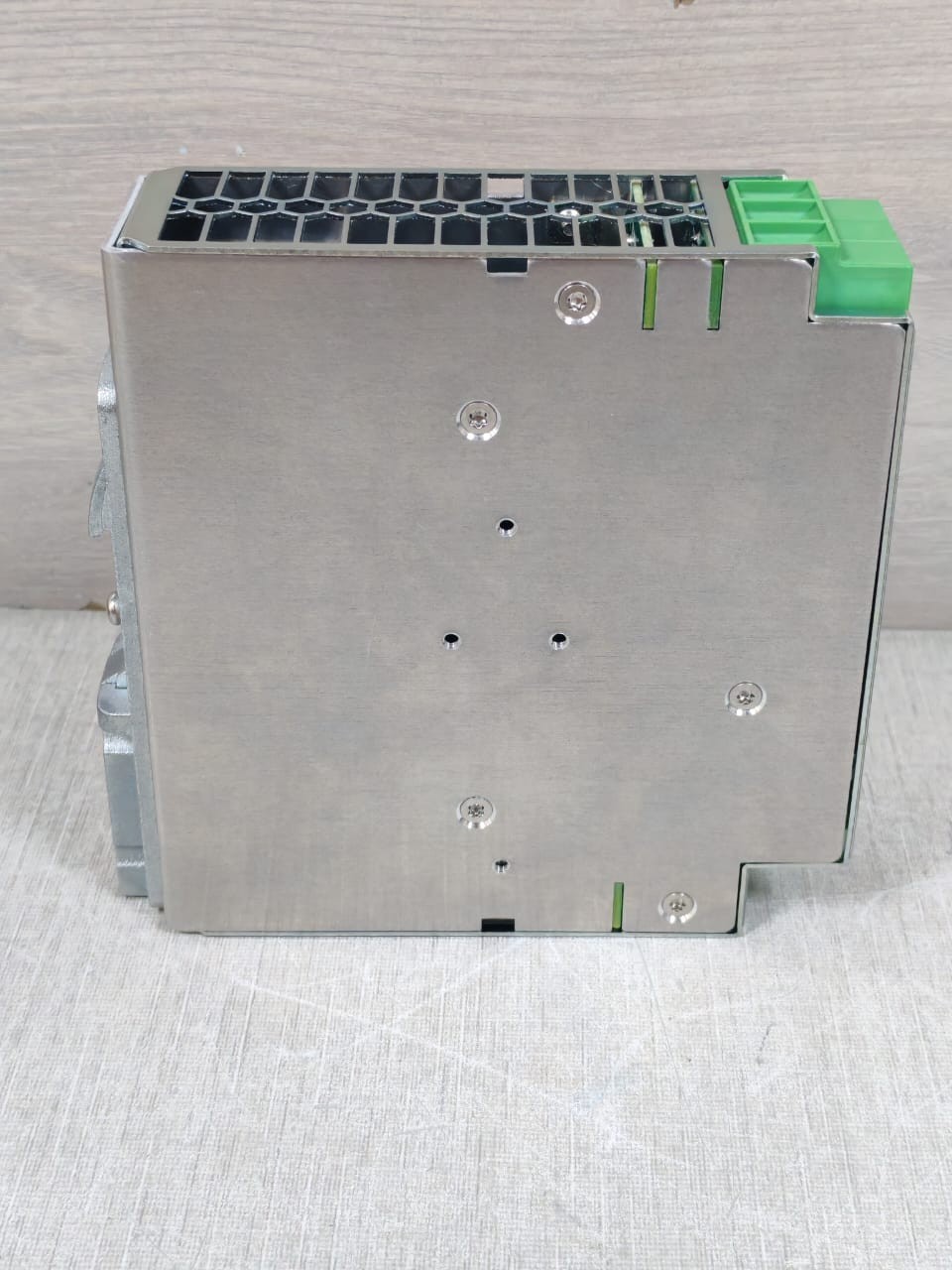 Phoenix Contact QUINT-ORING-/-24DC-/-2X20-/-1X40-PN:-2320186 PHOENIX CONTACT QUINT-ORING / 24DC / 2x20 / 1x40 PN:2320186 POWER SUPPLY 24V 8