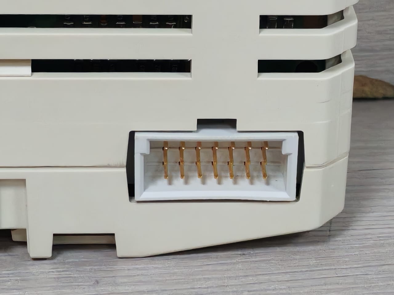 ABB TB820V1 ABB TB820V1 Cluster Modem 3BSE013246R1 PR:A 9