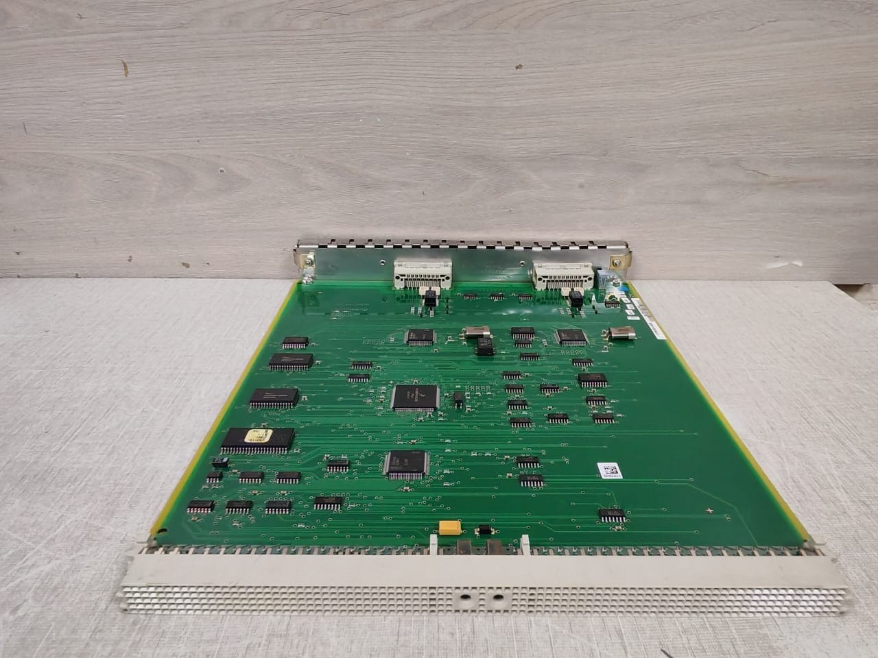 Siemens S3081-Q2196-X-7 Siemens S3081-Q2196-X-7 DIUN2 PCB Board A30810-X2196-X-6-11 10