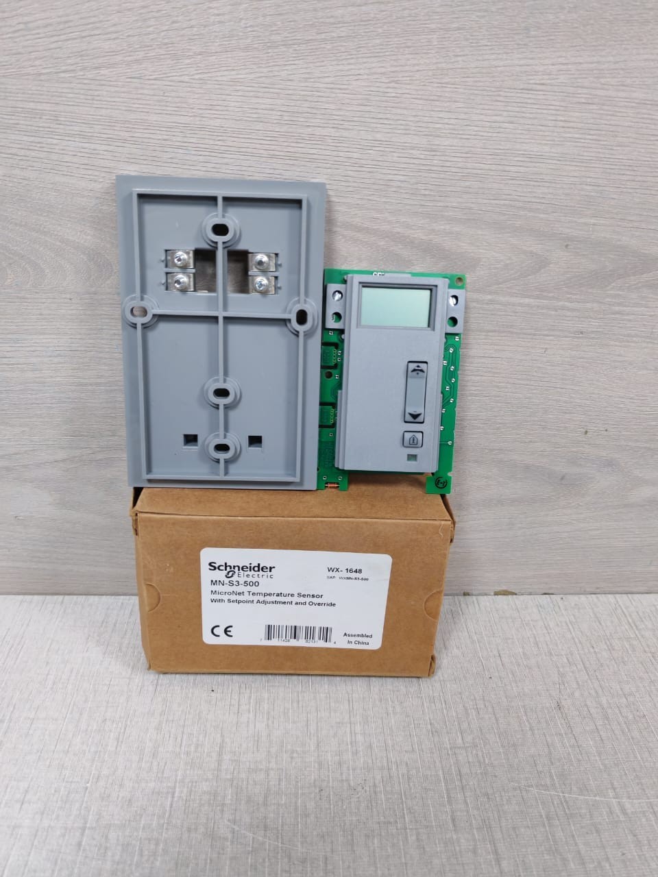 Schneider Electric MN-S3-500 SCHNEIDER MN-S3-500 MICRONET SENSOR WITH SETPOINT SETTING AND OVERRIDE 9
