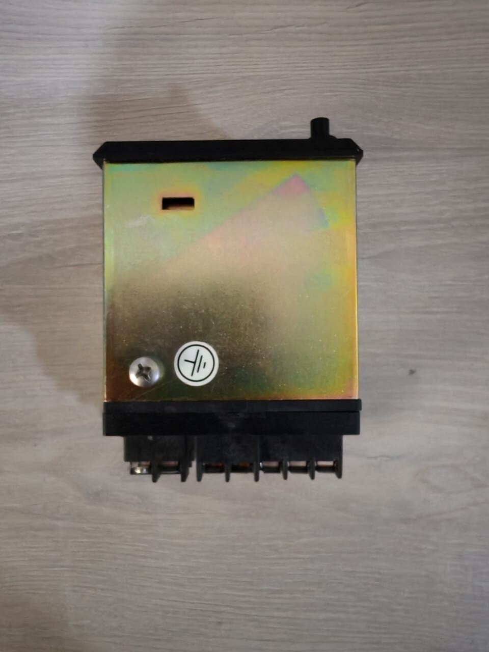 Areva R140 AREVA R140 D (220Vcc) 3